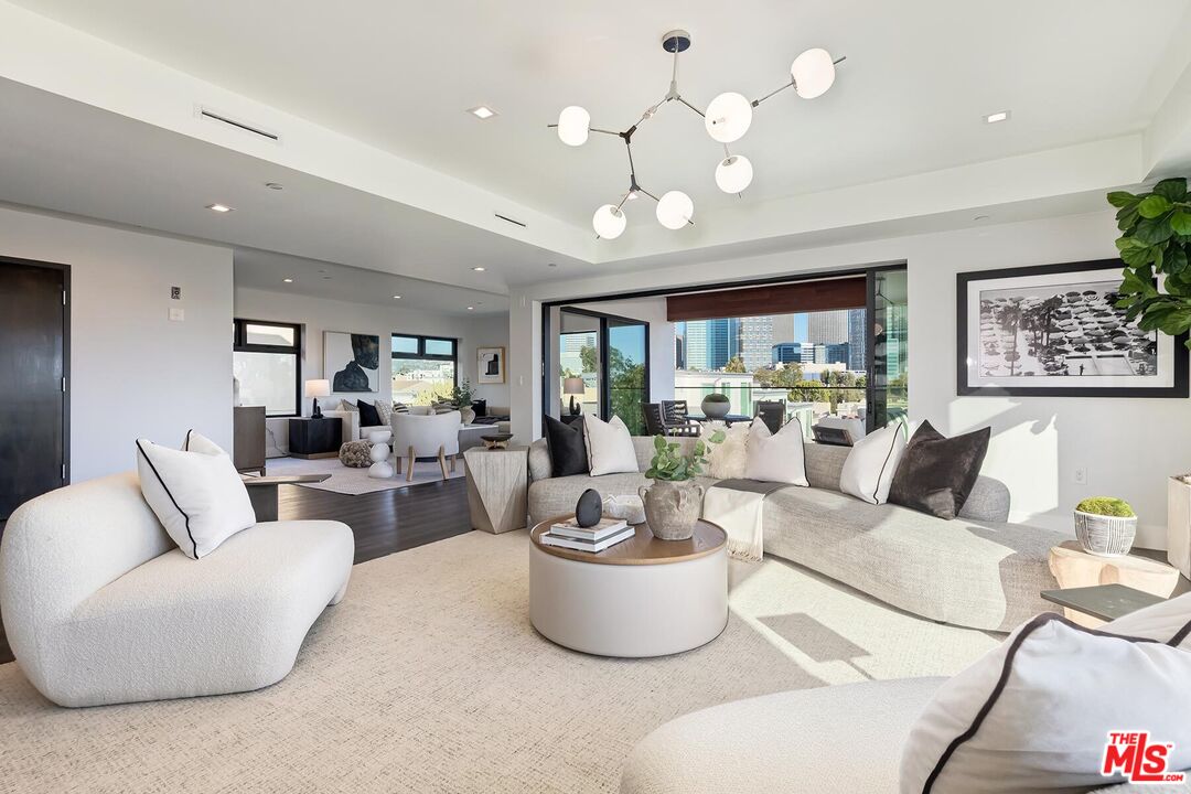 MLS #25627835 image #4