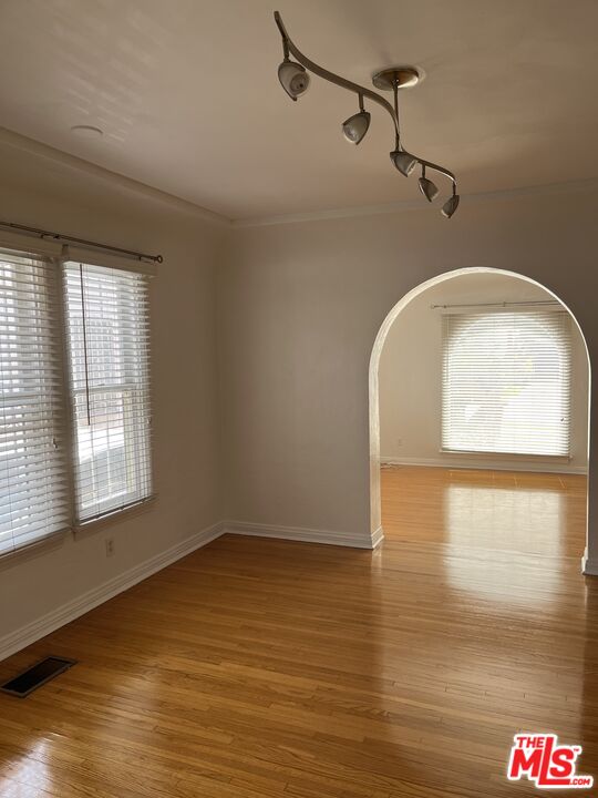 MLS #25627841 image #13