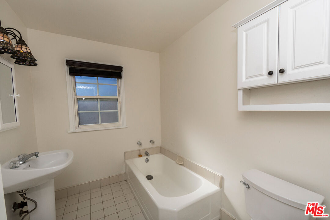 MLS #25627847 image #14