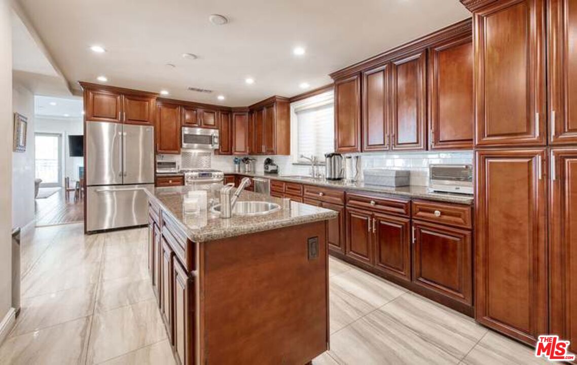 MLS #25627865 image #13