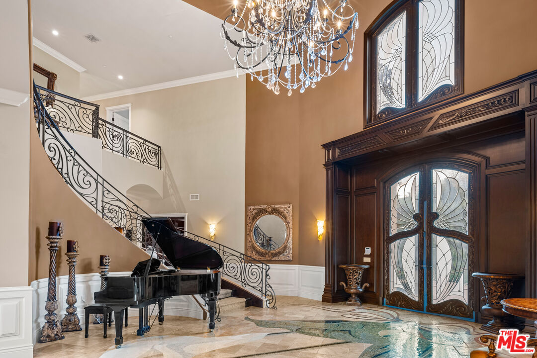 MLS #25627873 image #2