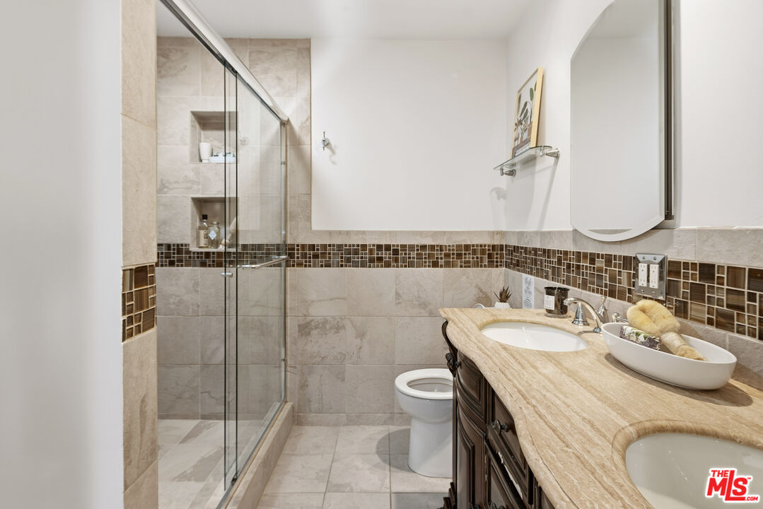 MLS #25627951 image #14