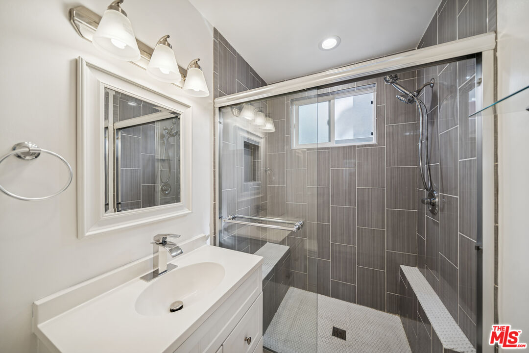 MLS #25628005 image #13