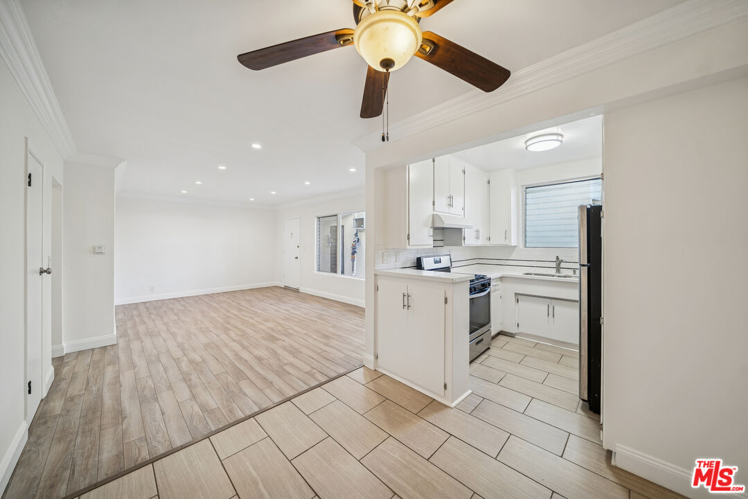 MLS #25628005 image #0