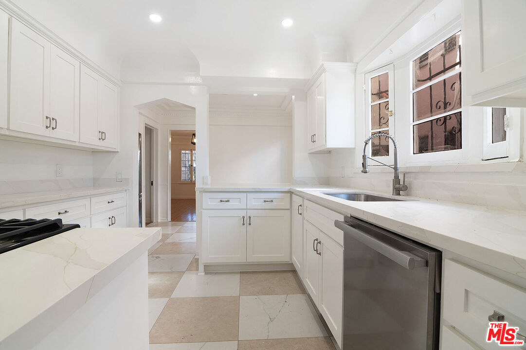 MLS #25628055 image #10