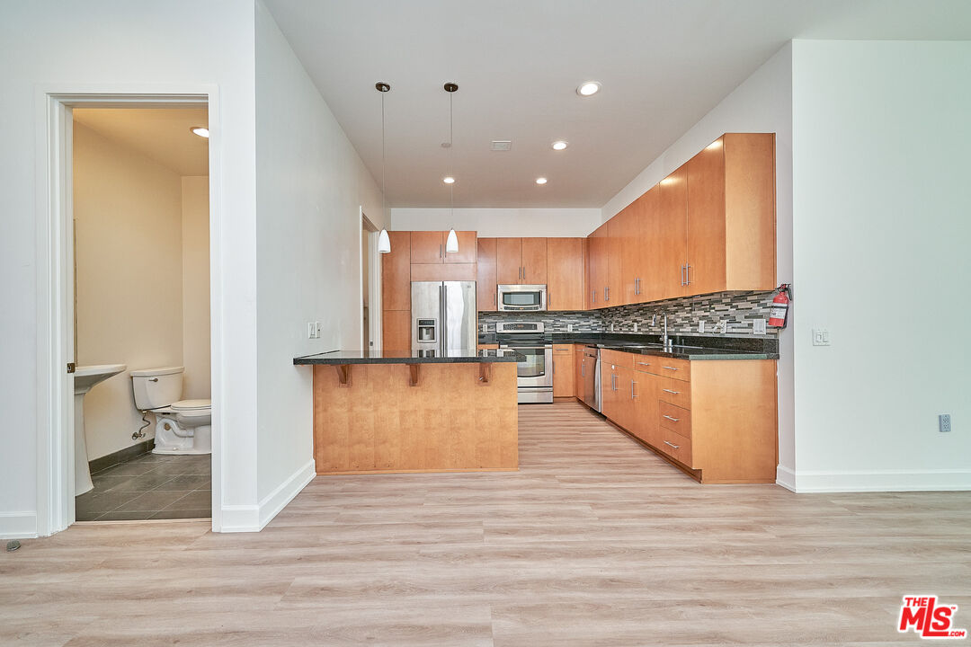 MLS #25628095 image #23