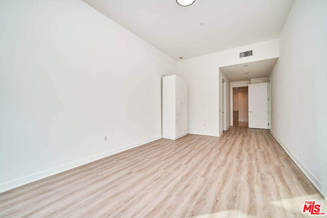 MLS #25628095 image #33