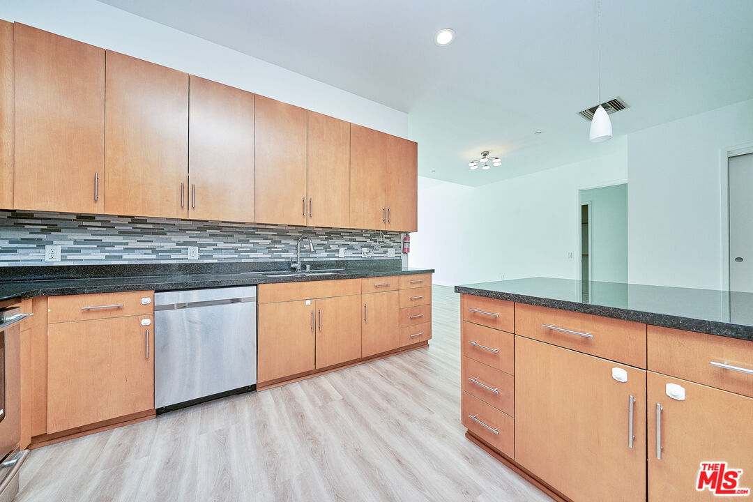 MLS #25628095 image #5