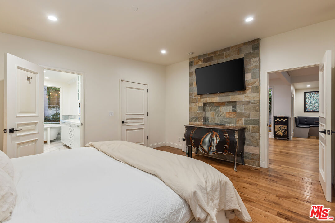 MLS #25628205 image #28