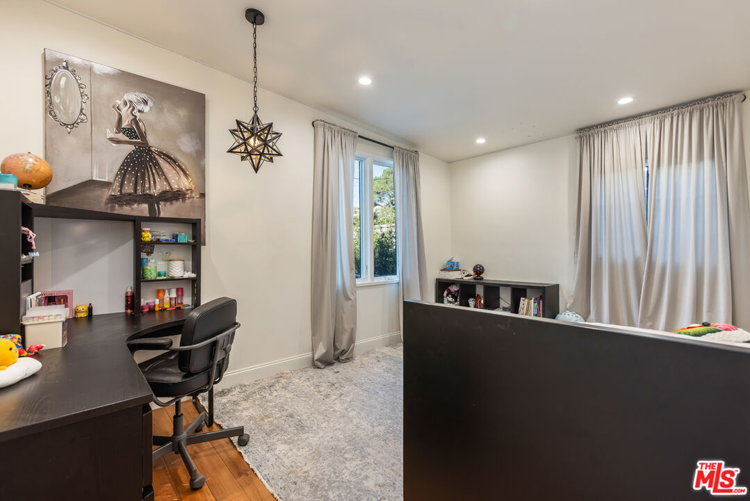 MLS #25628205 image #35