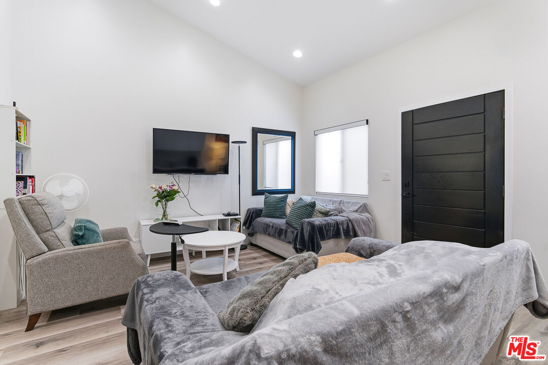 MLS #25628219 image #18