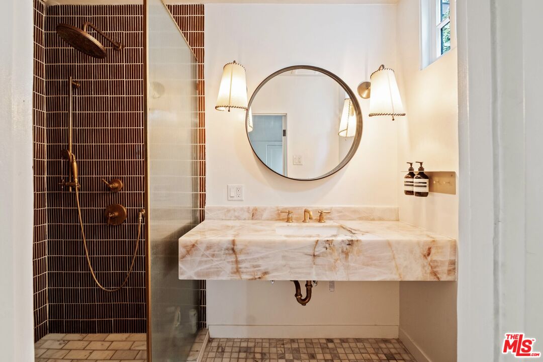 MLS #25628257 image #14