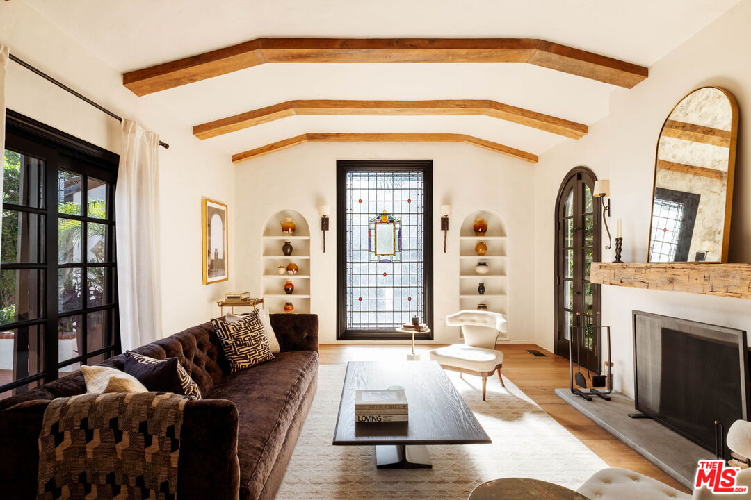 MLS #25628257 image #2