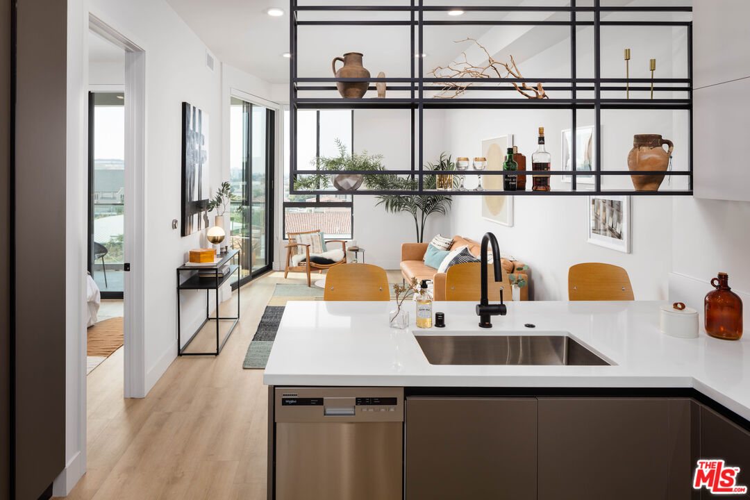 MLS #25628323 image #1