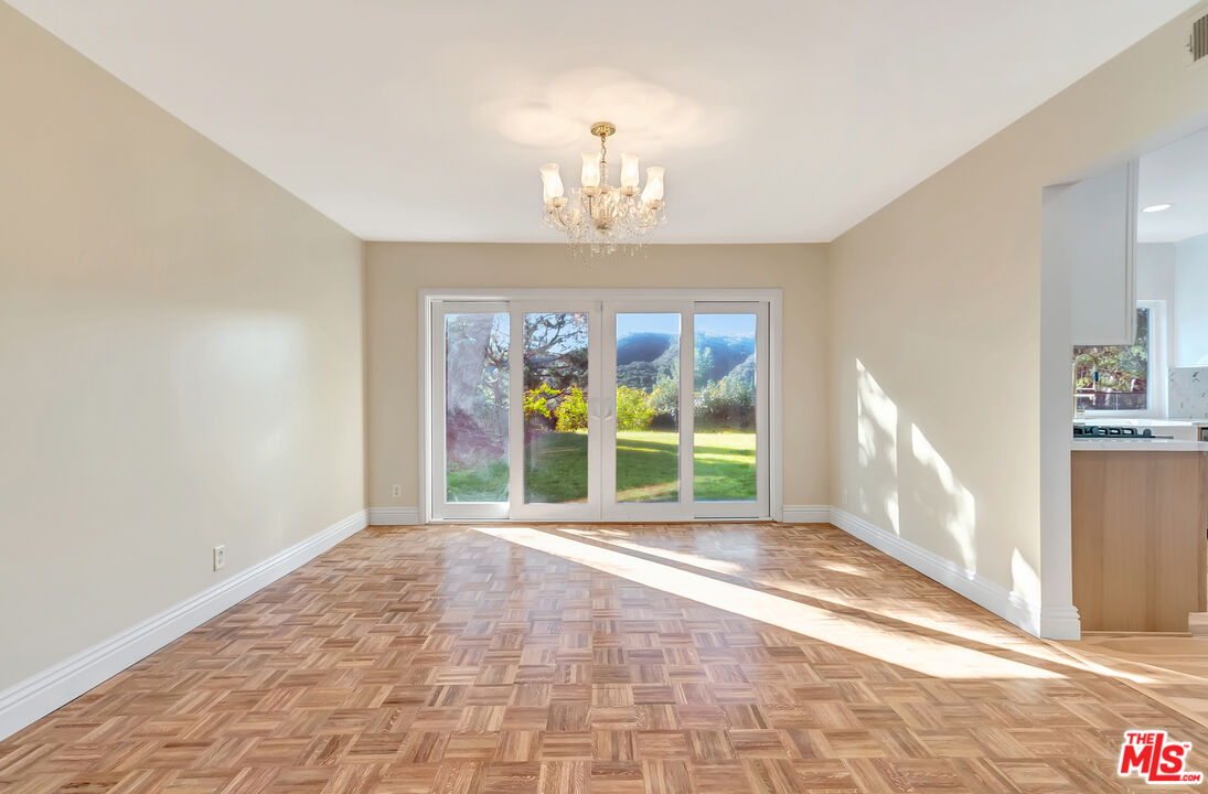 MLS #25628417 image #12