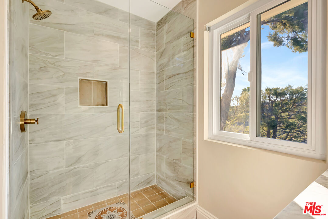 MLS #25628417 image #42