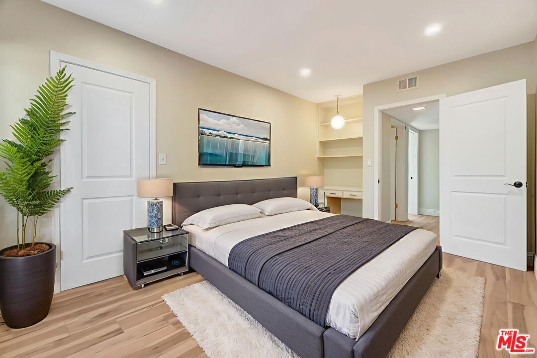 MLS #25628417 image #48