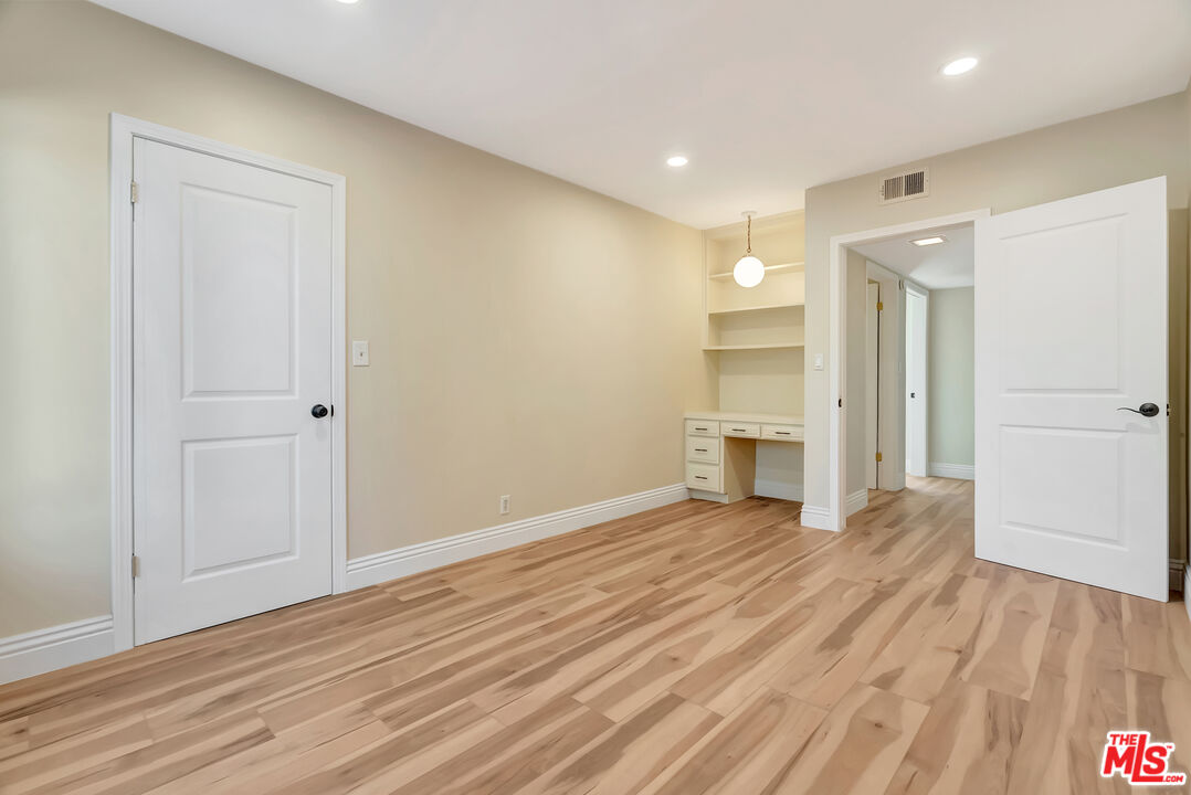 MLS #25628417 image #49