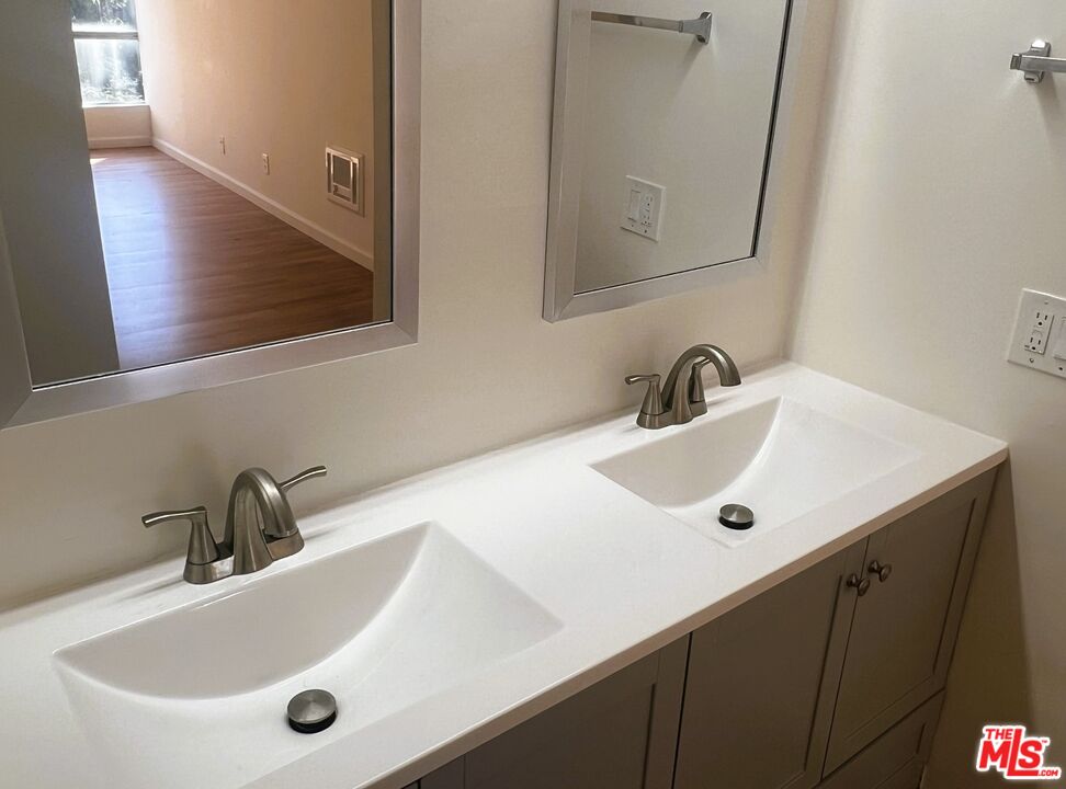 MLS #25628475 image #23