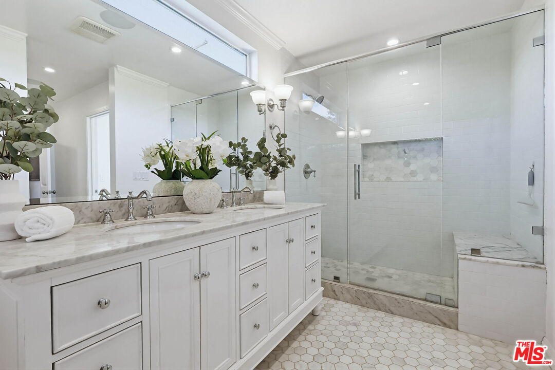 MLS #25628661 image #9