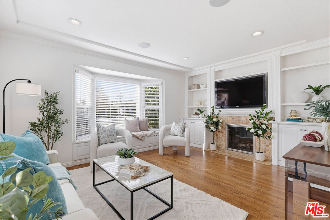 MLS #25628661 image #1