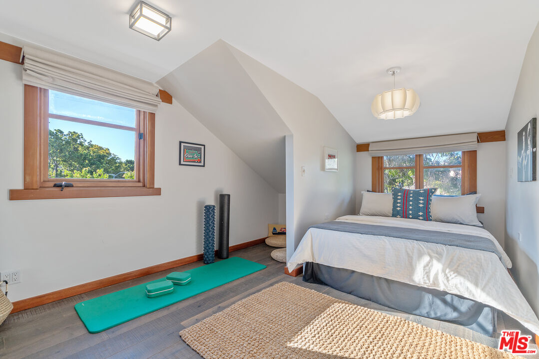 MLS #25628717 image #35