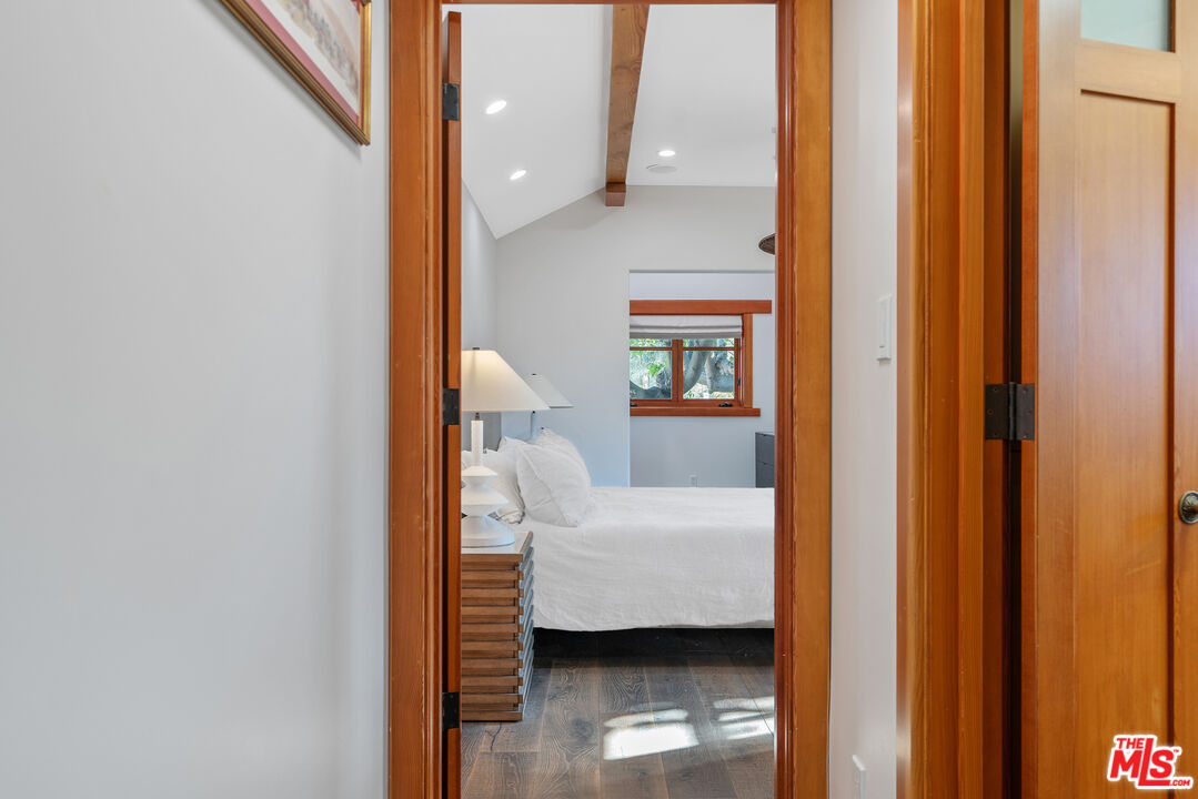 MLS #25628717 image #37