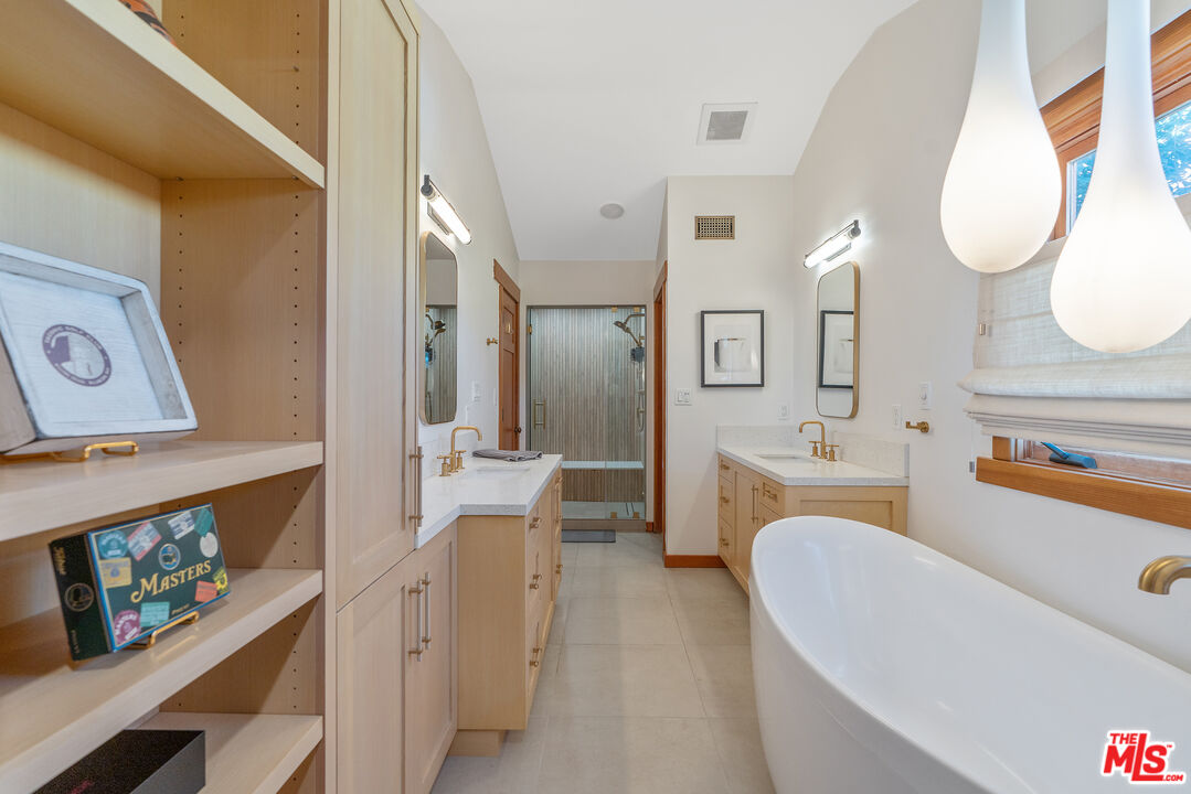 MLS #25628717 image #43