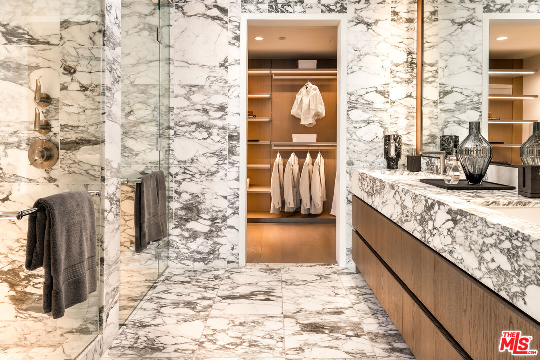 MLS #25628793 image #10