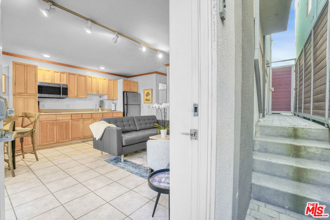 MLS #25628917 image #1