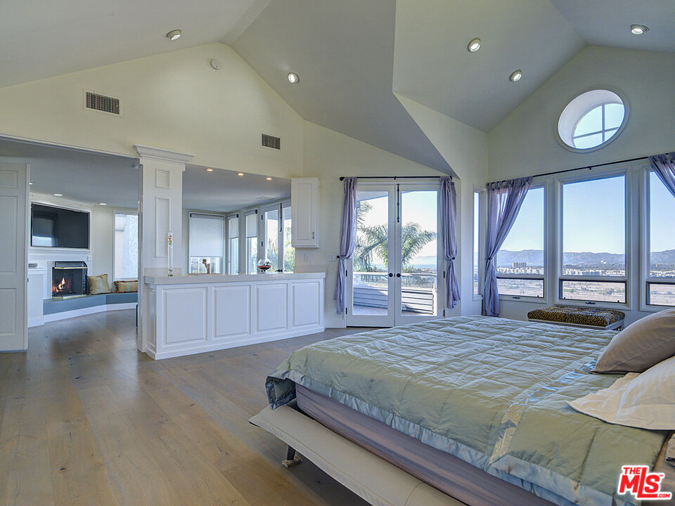 MLS #25629215 image #38