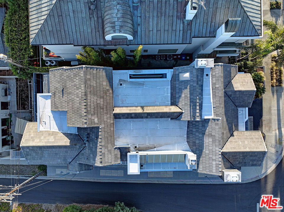 MLS #25629215 image #43