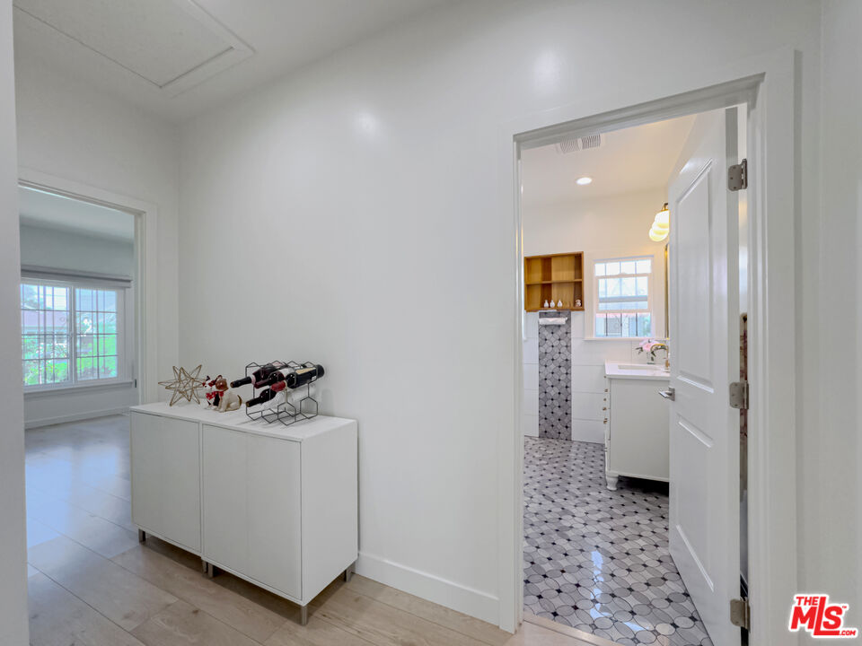 MLS #25629235 image #12