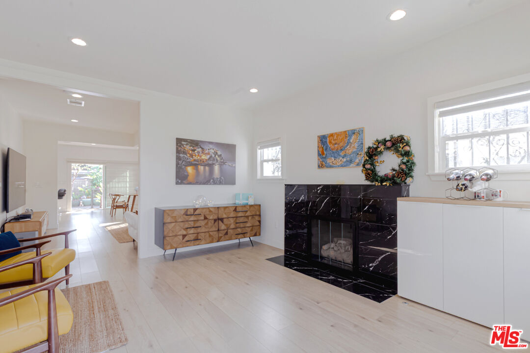 MLS #25629235 image #3