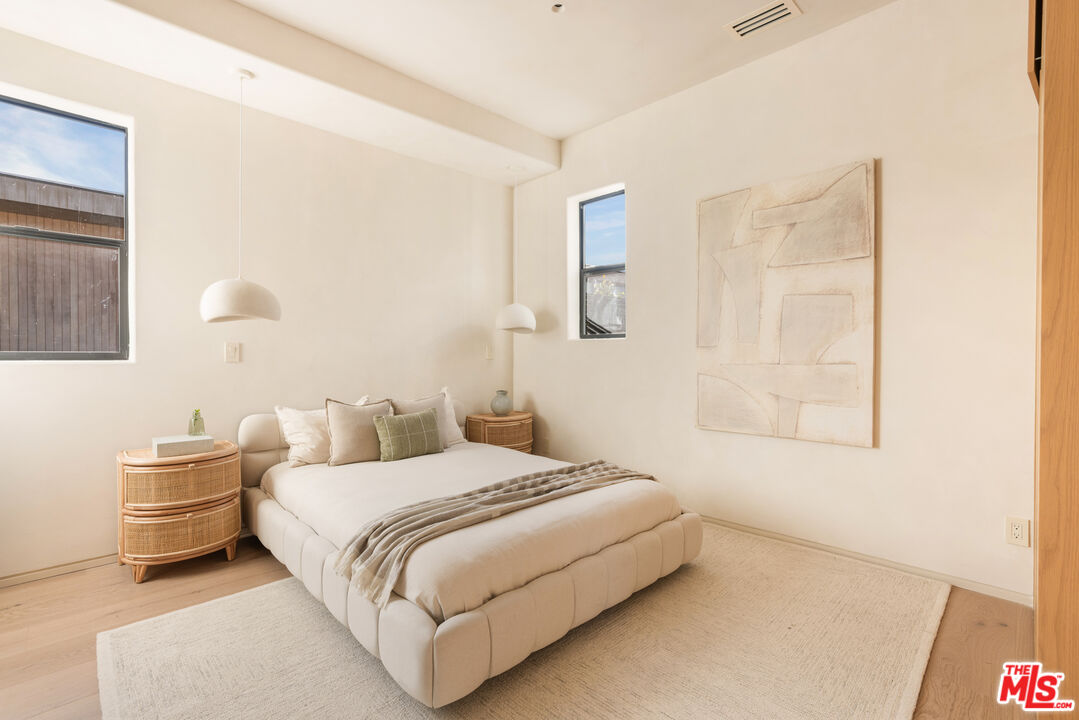 MLS #25629335 image #15