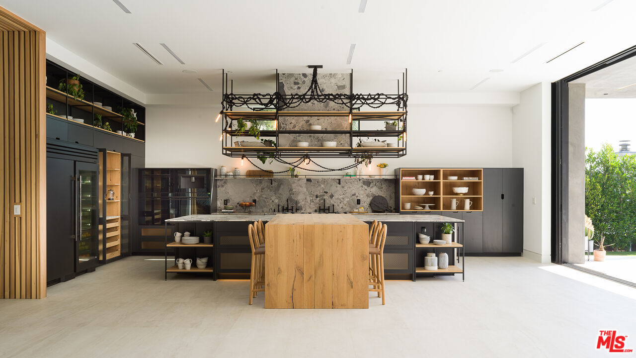 MLS #25629377 image #3