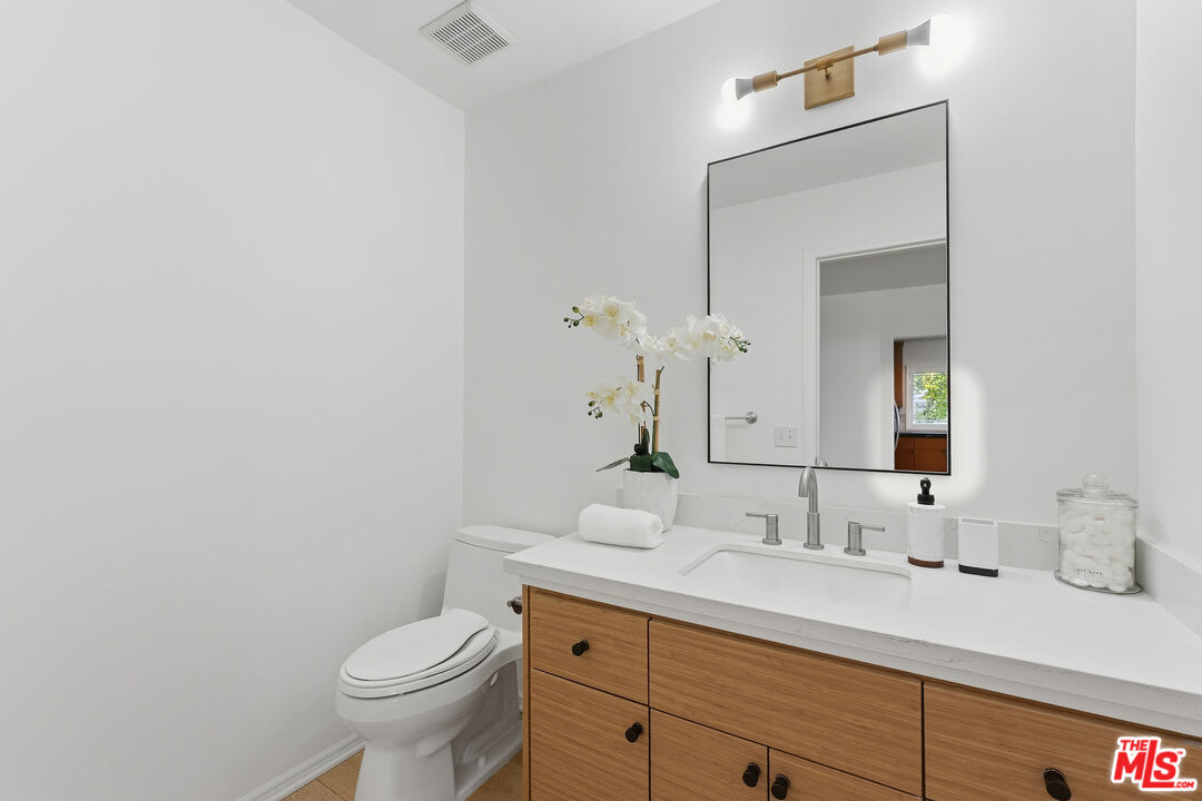 MLS #25629387 image #24