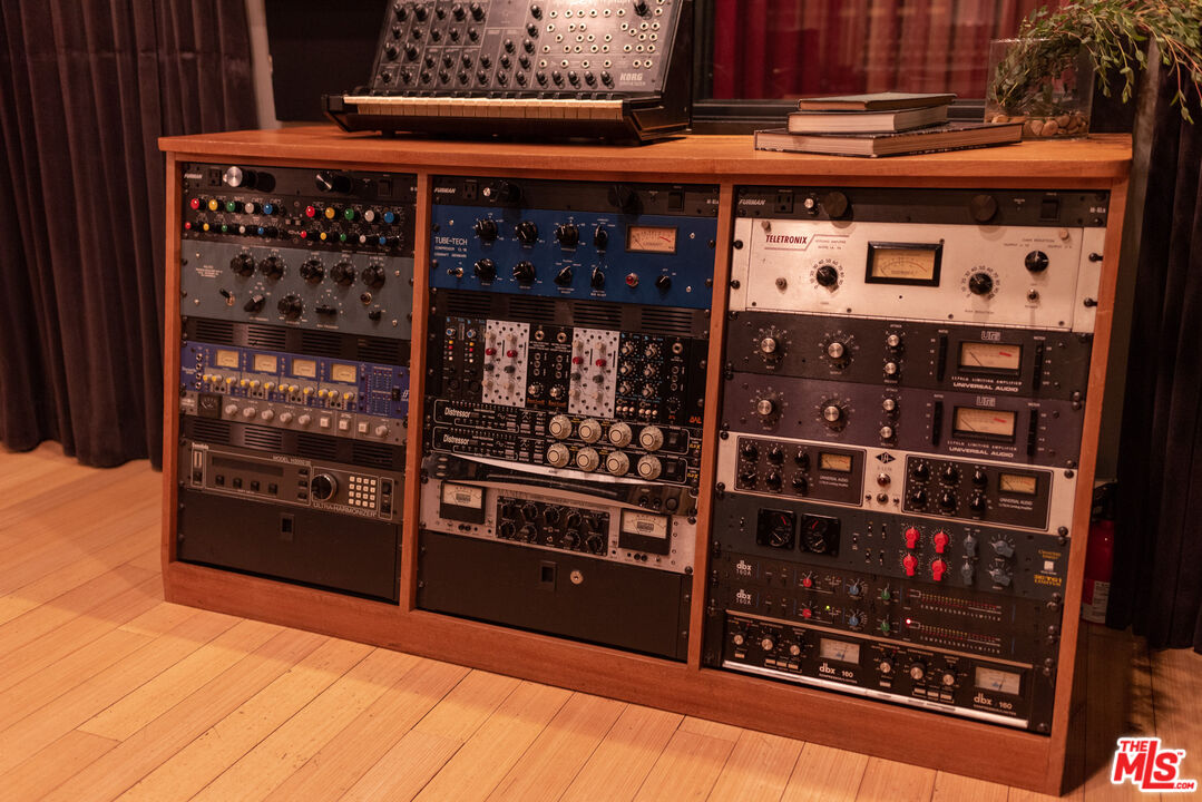 MLS #25629515 image #17