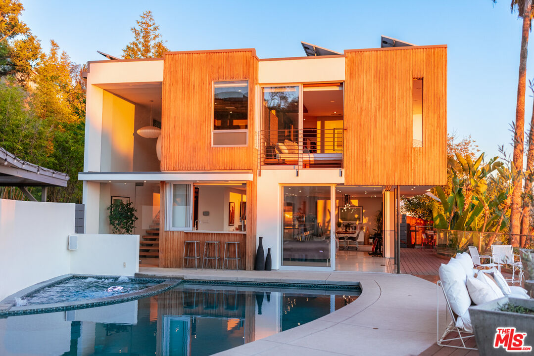 MLS #25629515 image #1