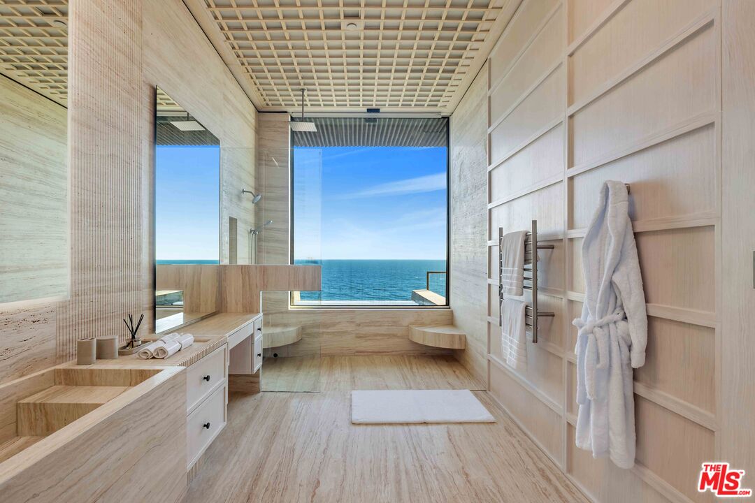 MLS #25629609 image #16