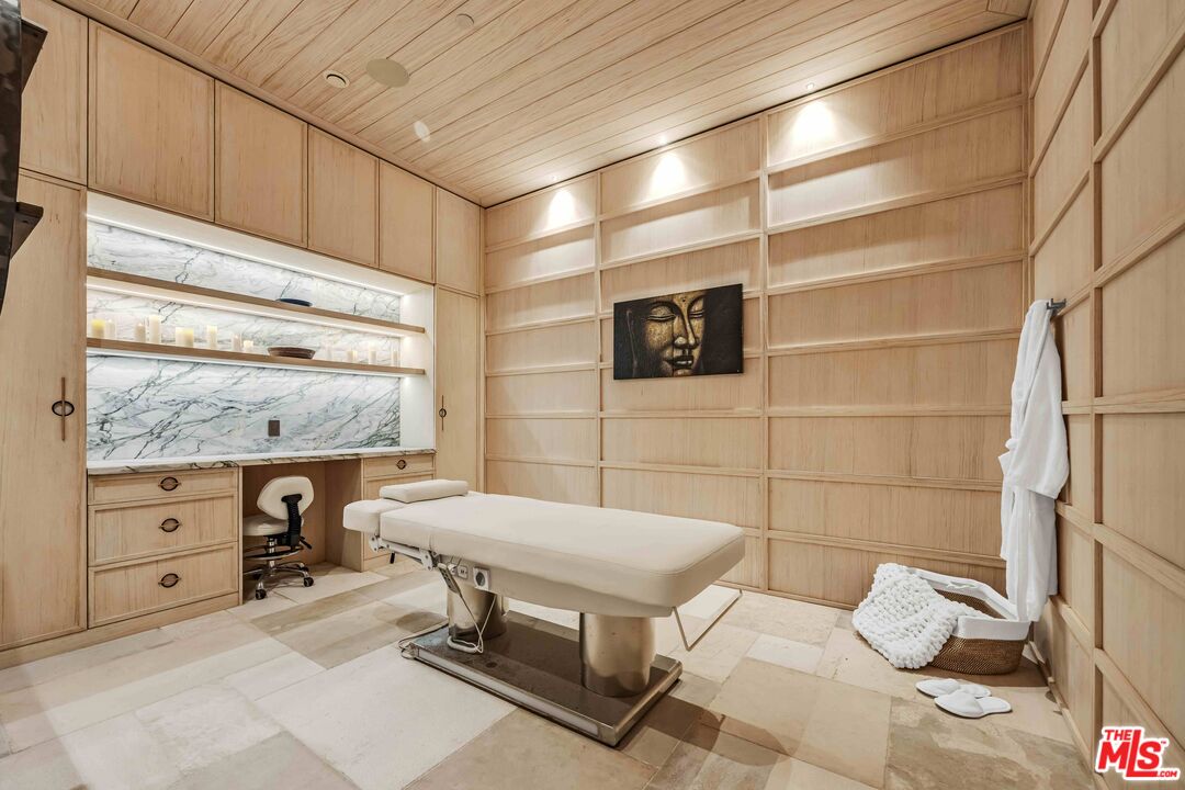 MLS #25629609 image #20