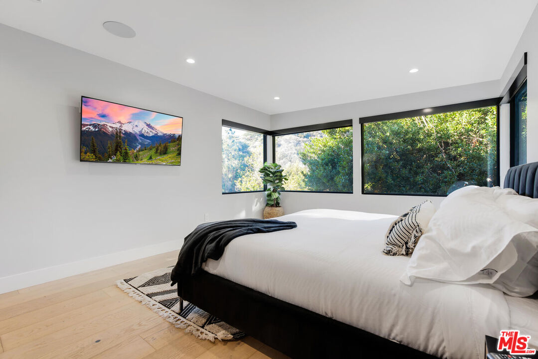 MLS #25629613 image #25