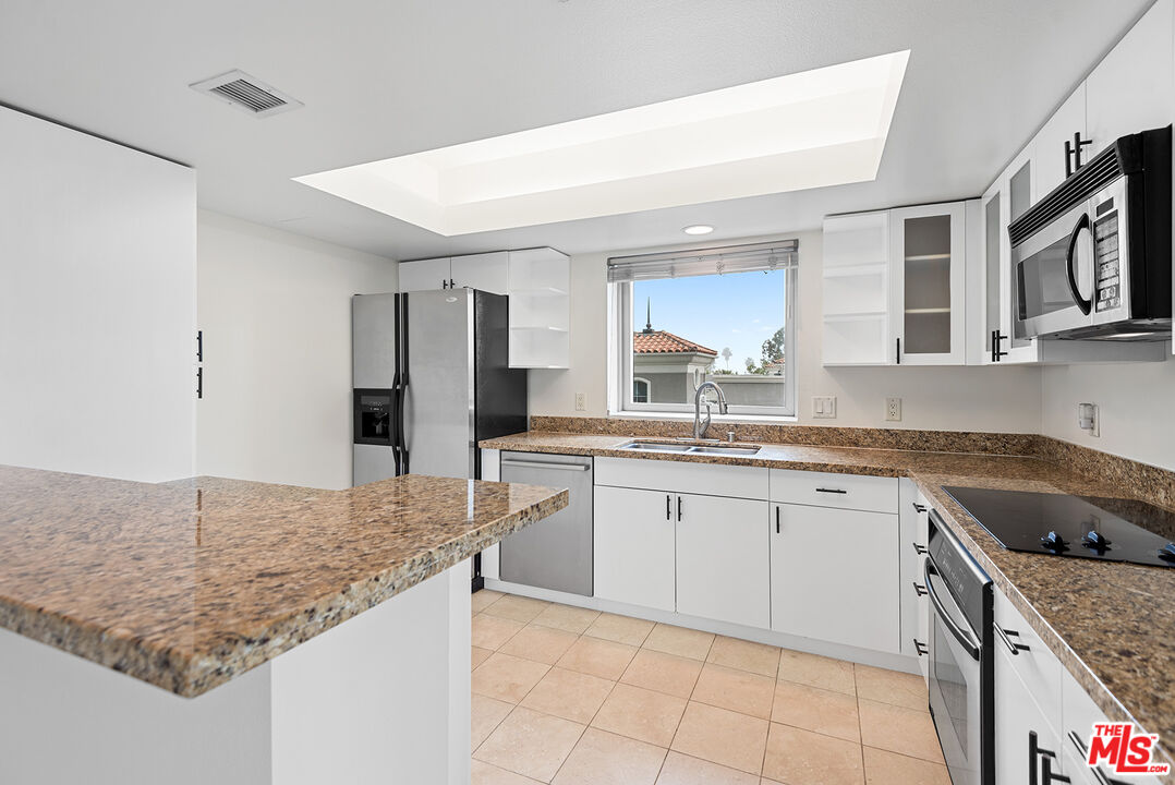 MLS #25629619 image #2