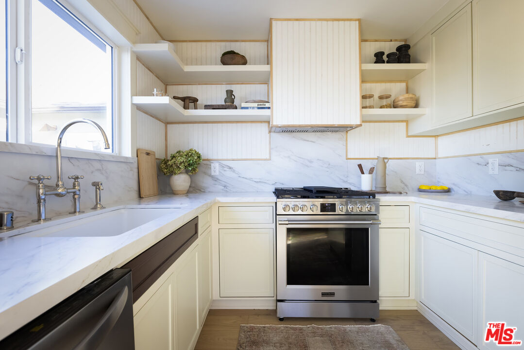 MLS #25629905 image #37