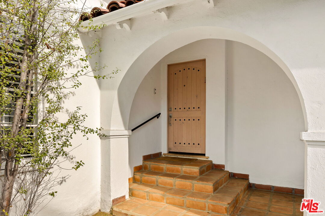 MLS #25629941 image #2