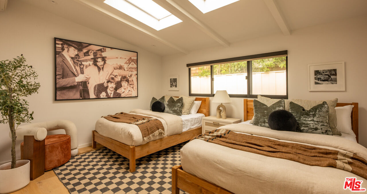 MLS #25629959 image #16