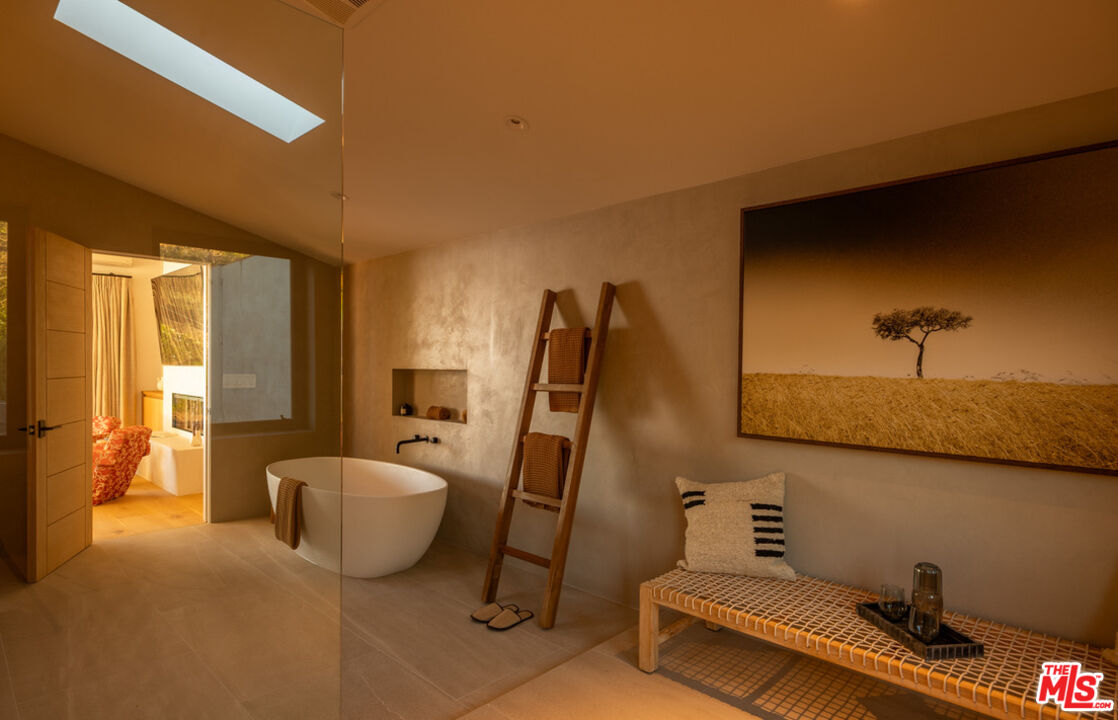 MLS #25629959 image #22