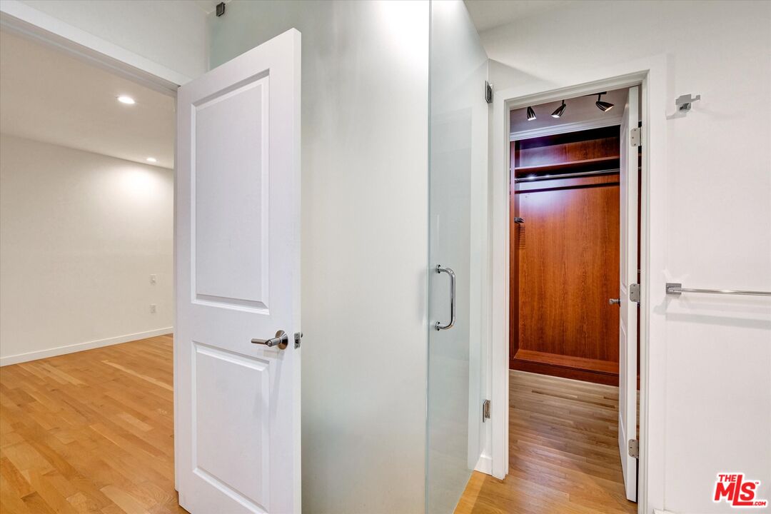 MLS #25630067 image #32