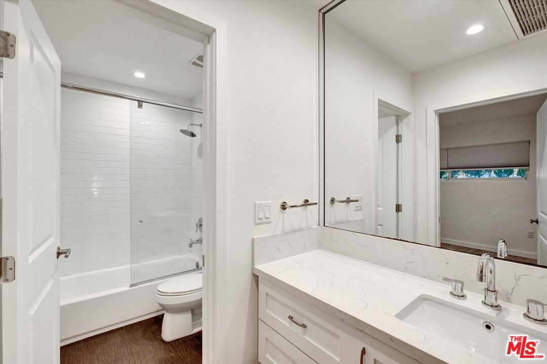 MLS #25630067 image #41