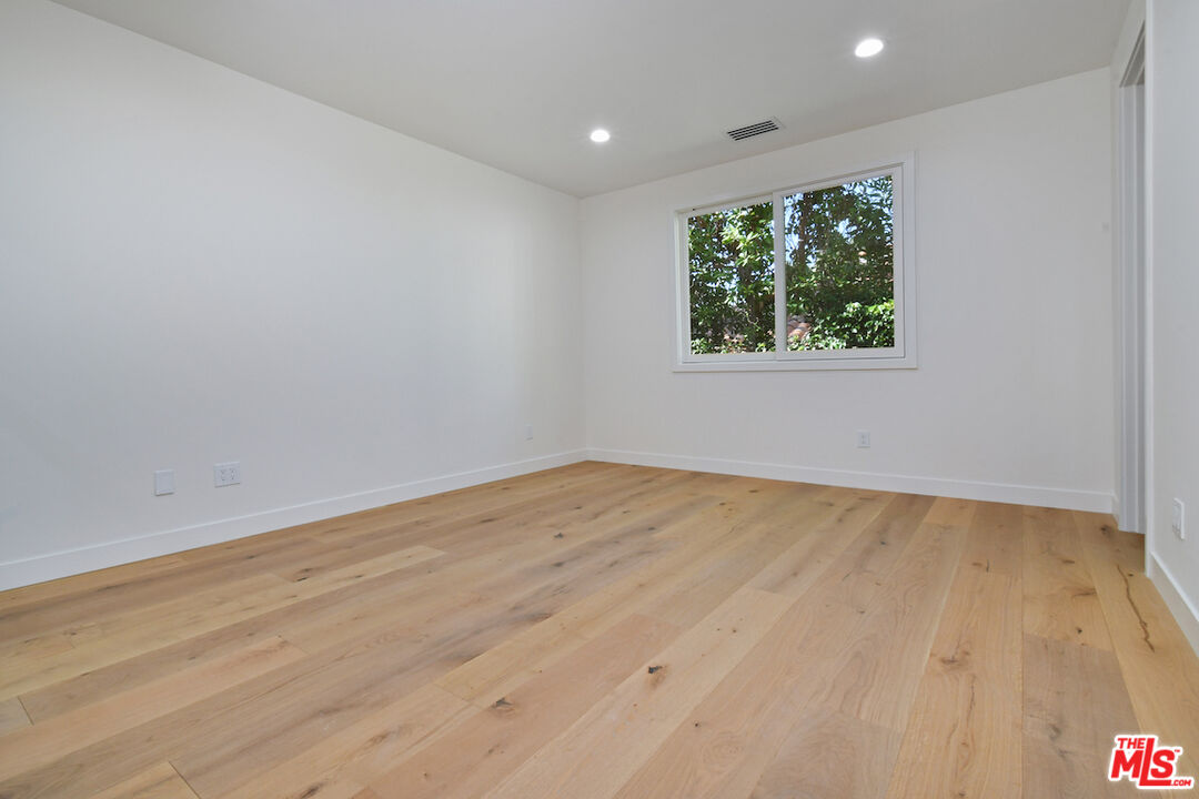 MLS #25630525 image #44